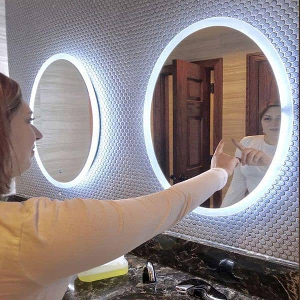 Round Shape LED Mirrors 14