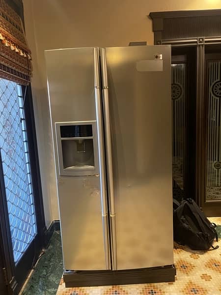 Refrigerator LG / Double Door / Co0ling 100% 2