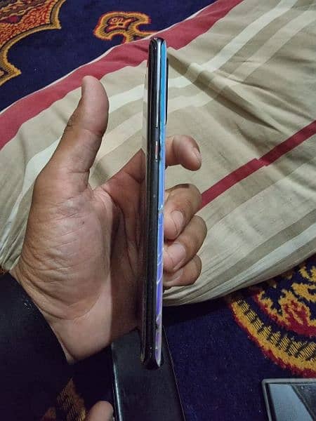 Huawei p30 pro. 8 128. . . 10. by. 8 condition 2