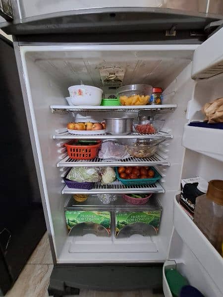 Dawlance Full Size Refrigerator 2