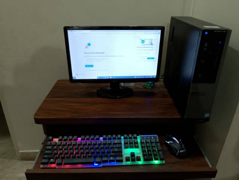 I am selling my pc 6