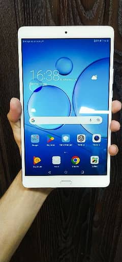 Huawei tablet 10/10 condition