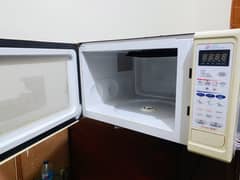 Dawlance Microwave Full Size Oven