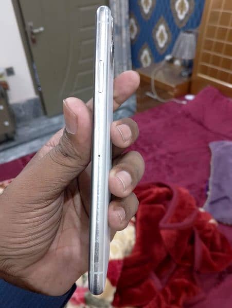 Iphone 11 Pro Max PTA approved 2