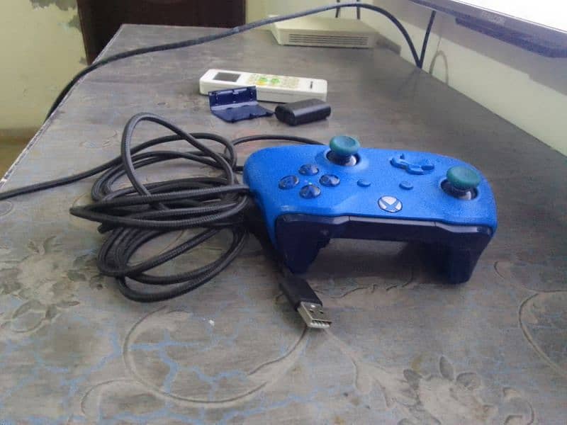 Xbox one controller with battery and 2.7m wire 4