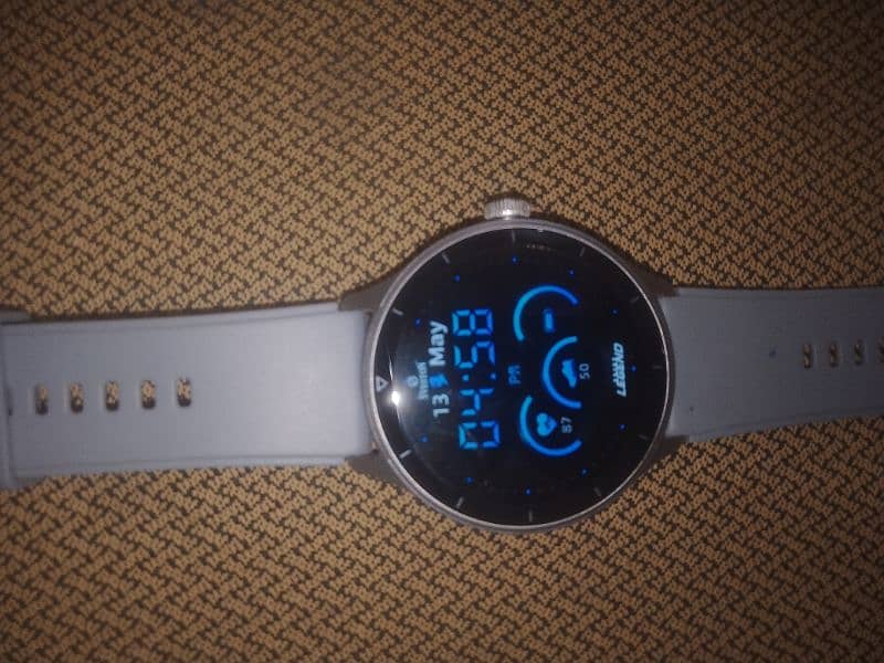 smart smart watch used 1 week 0