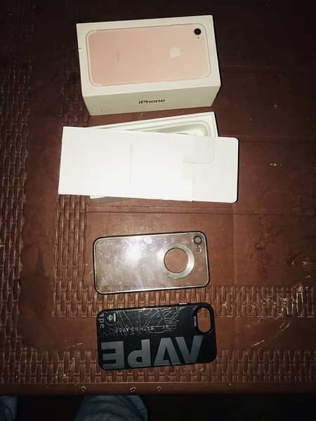 iPhone 7 Pta approved 128 gb 9