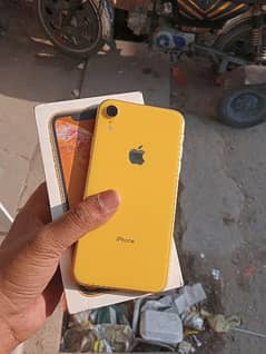 iphone XR with box 128gb non pta pannal changes