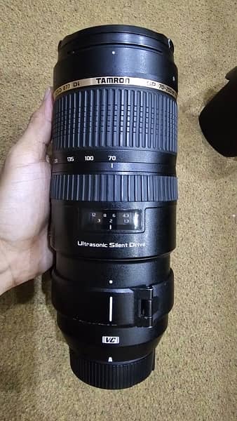 urgent sale my Nikon Lens 11