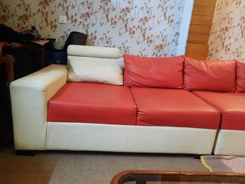 sofa L shaped with Centre Table 1