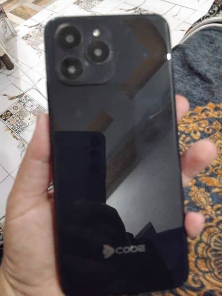 dcode mobile in very good  condition 2