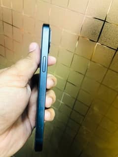 I phone 13 256 Gb Bettery health 95 10/9 condition
