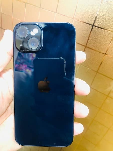 I phone 13 256 Gb Bettery health 95 10/9 condition 3