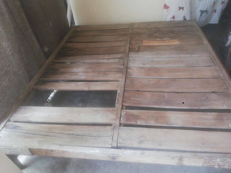 wooden bed 5