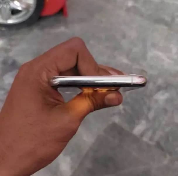 iPhone 11 Pro 256 only cash no exchange 2
