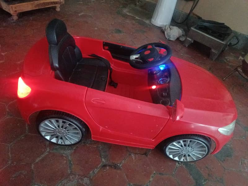 kids Electric Car 10/10 Condition 0