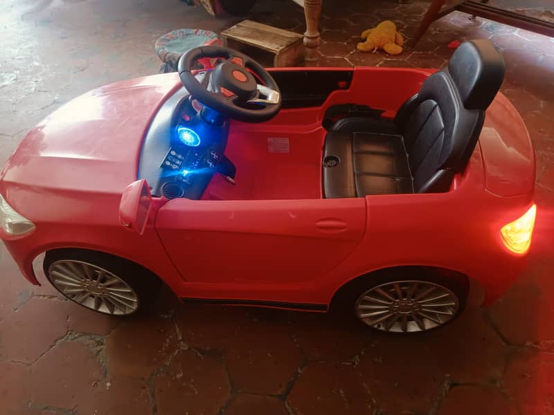 kids Electric Car 10/10 Condition 1