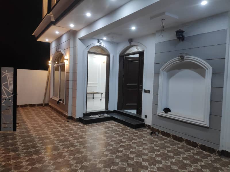 9 marla double storey like brand new house for sale in tip phase 2 society 16