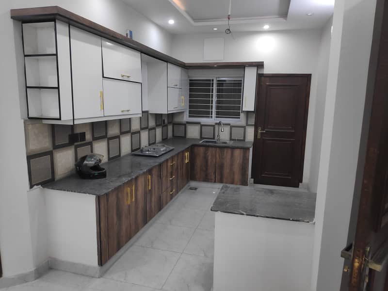 9 marla double storey like brand new house for sale in tip phase 2 society 19