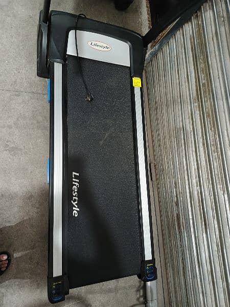 Treadmils 0304-4826771  Running Excersize Walk Joging Machine 4