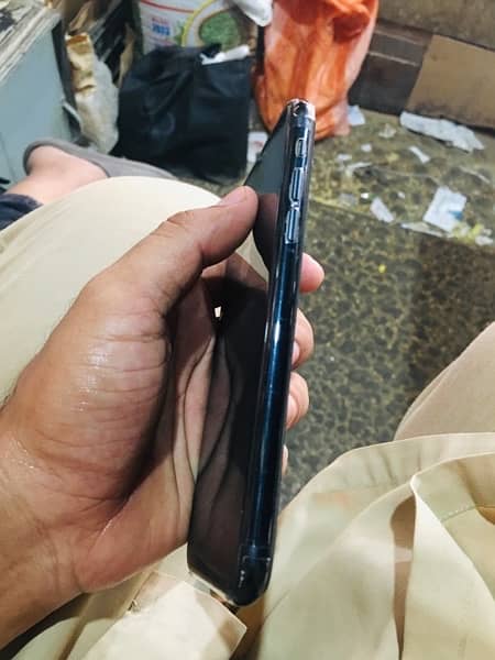 iPhone XR jv 64gb 10/10 condition 5