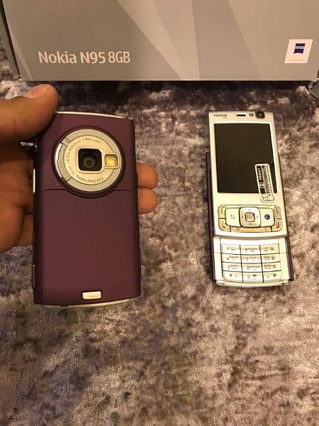 NOKIA N95 SLIDE PHONE PINPACK 7