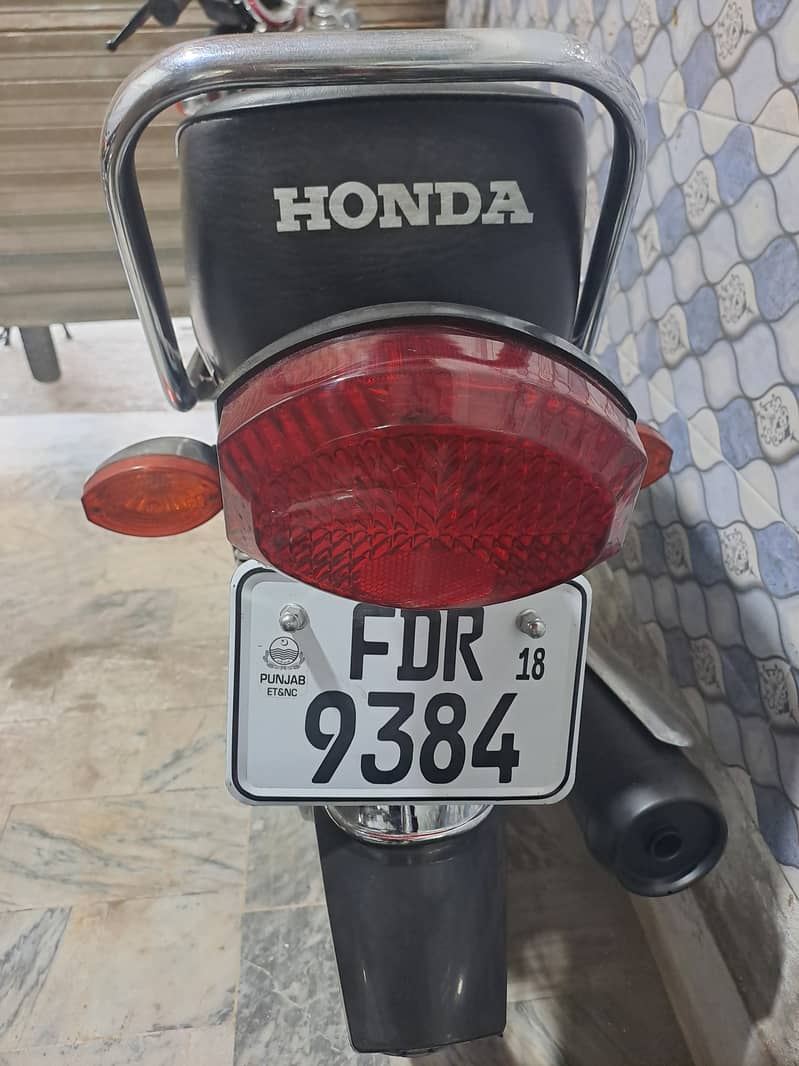 Honda CG 125cc (Red Color) 1