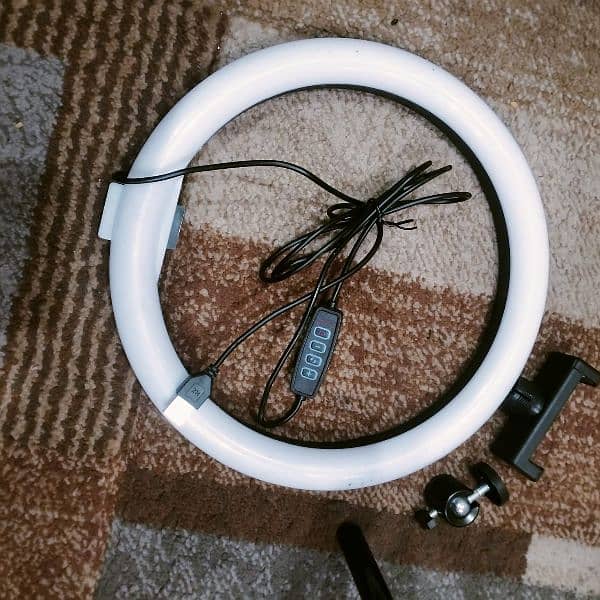 I want to sale this ring light 1