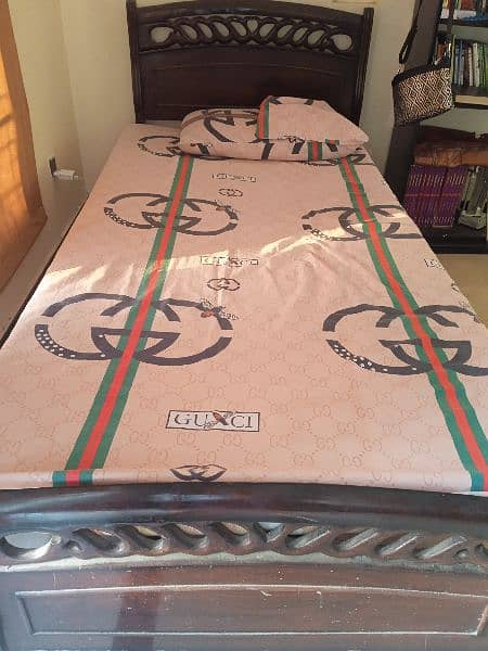 pair of single beds for sale 1