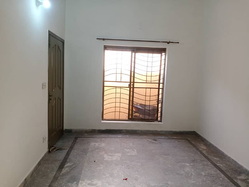 5 Marla Lower portion is vacant For Rent In jubilee Town Canal Road Lahore Electricity Water And Gas Facility Available 12
