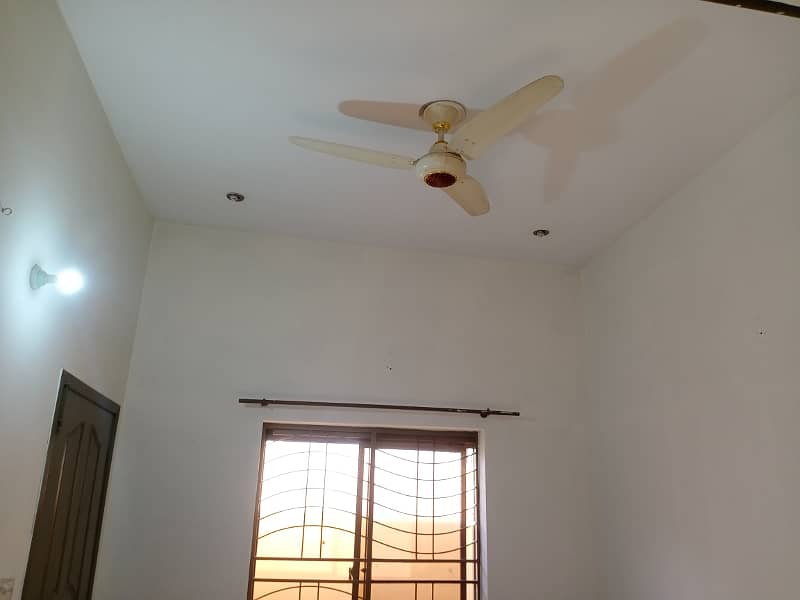 5 Marla Lower portion is vacant For Rent In jubilee Town Canal Road Lahore Electricity Water And Gas Facility Available 13