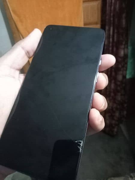 oneplus 9t 8 128singl sim front and back glss brack only 2