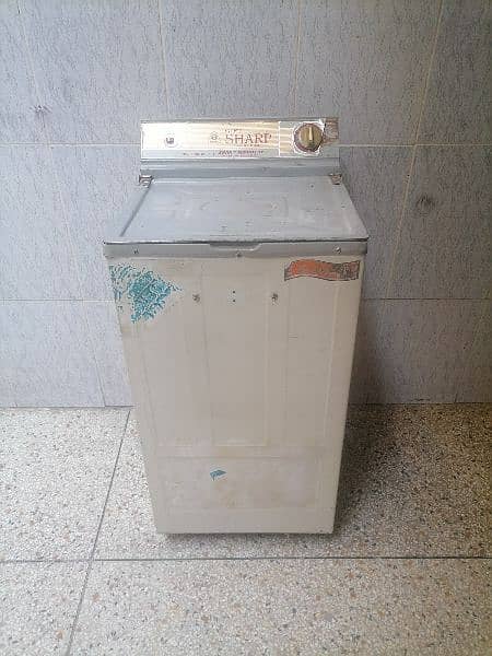 second hand dryer in good condition 1