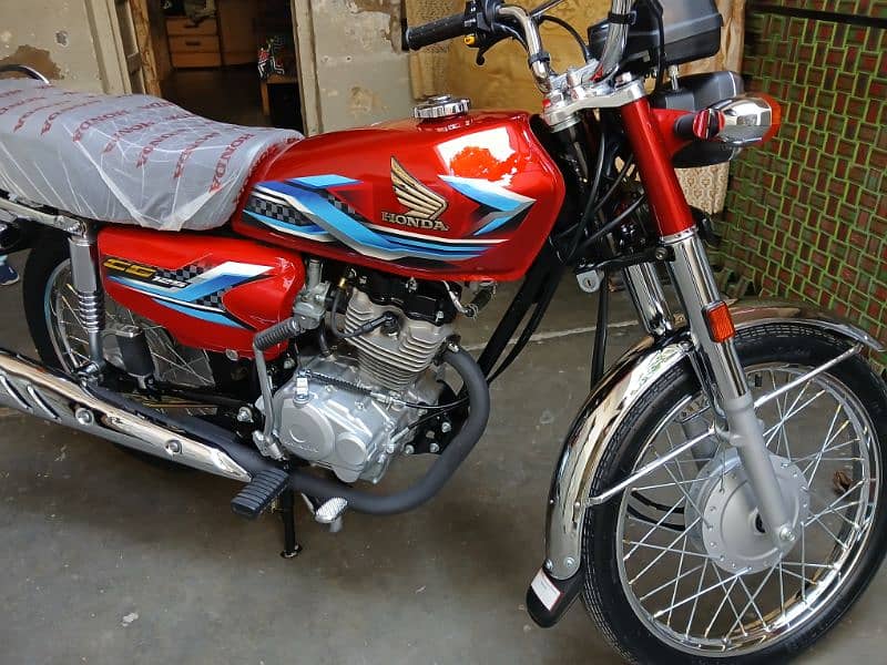 CG125 2024 (New) 600km only used 6