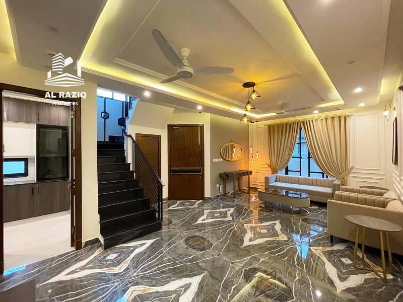 Original Pictures Unfurnished Luxury House DHA Very Hot Location Near TO Park And Market 7