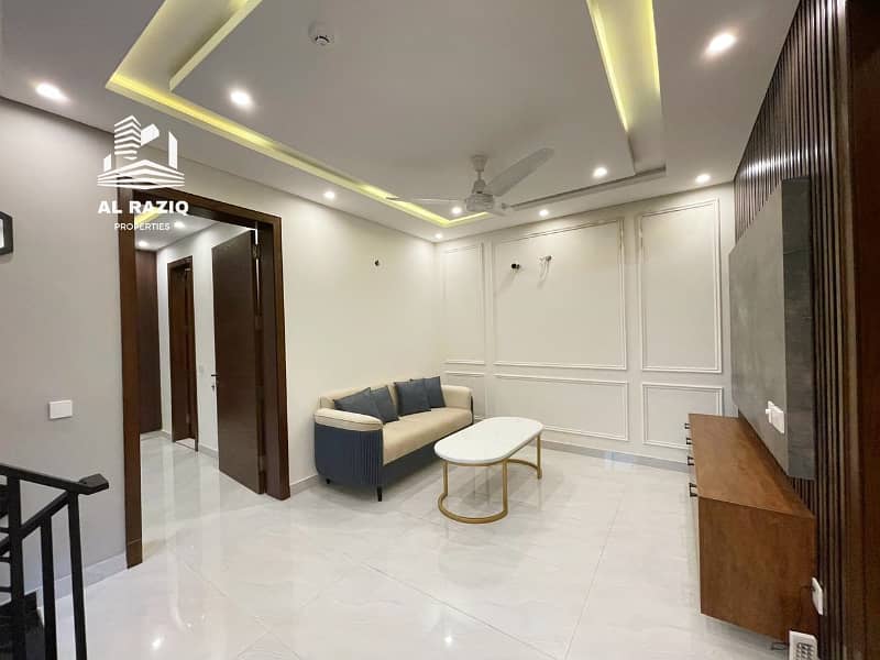 Original Pictures Unfurnished Luxury House DHA Very Hot Location Near TO Park And Market 21