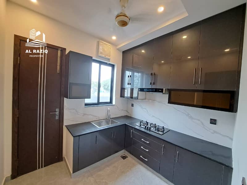 5 Marla Luxury Modern Design House For Rent in DHA 9 Town 20