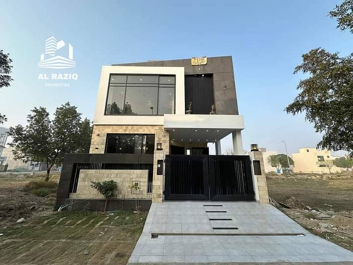 5 Marla Luxury House For Rent in Dha 9 Town 1