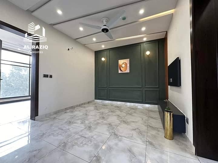 5 Marla Luxury House For Rent in Dha 9 Town 10