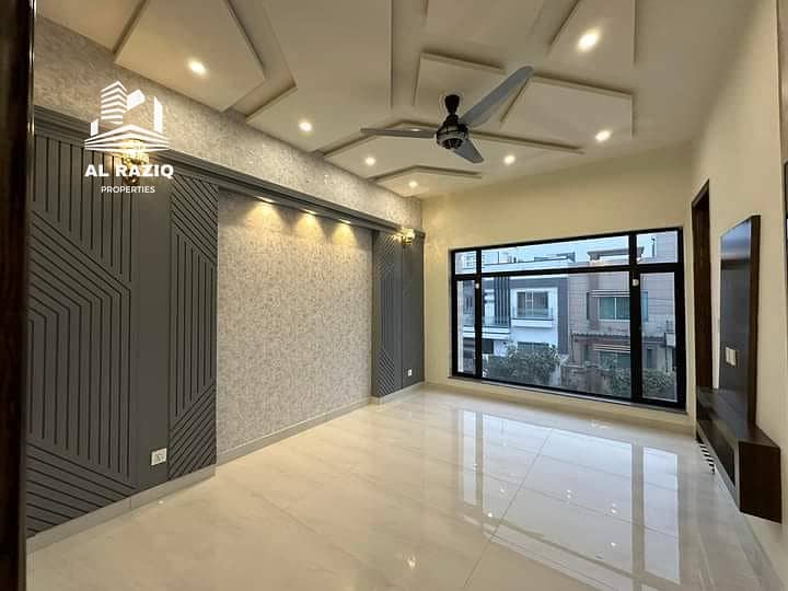 5 Marla Luxury House For Rent in Dha 9 Town 27