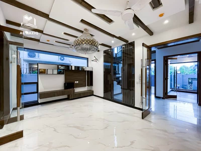 5 Marla Luxury Modern Design House For Rent in DHA 9 Town 9