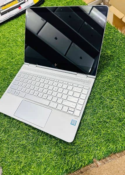HP SPECTRE 13 (DIAMOND WHITE SPECIAL EDITION) X360 Touch N Type 1