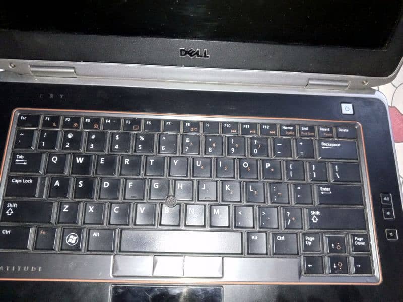 Dell laptop condition 10/8 2