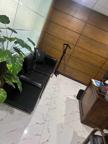 fully furnished commercial office first floor 1165sqft 3