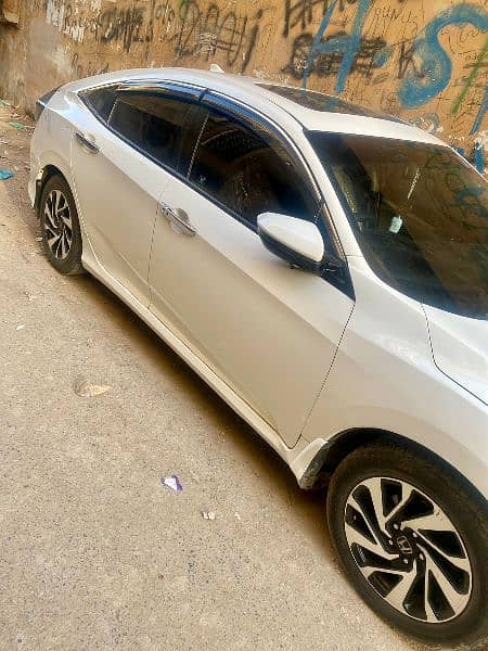 Honda Civic VTi Oriel Prosmatec 2019 3