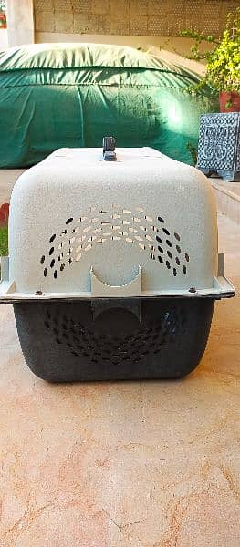 dog and cat travelling/transport cage medium size 2