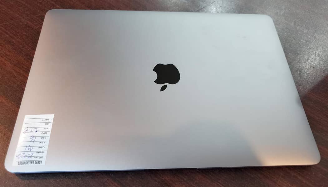 Macbook Air M1 CTO 16gb ram , 1TB ssd 0