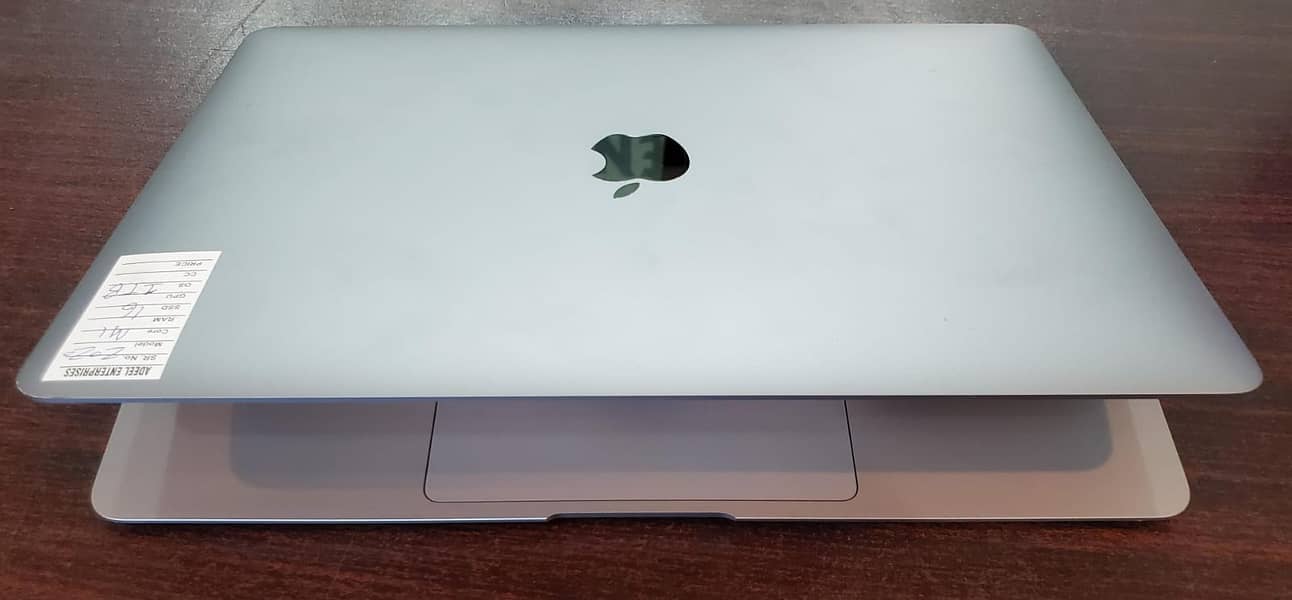 Macbook Air M1 CTO 16gb ram , 1TB ssd 2