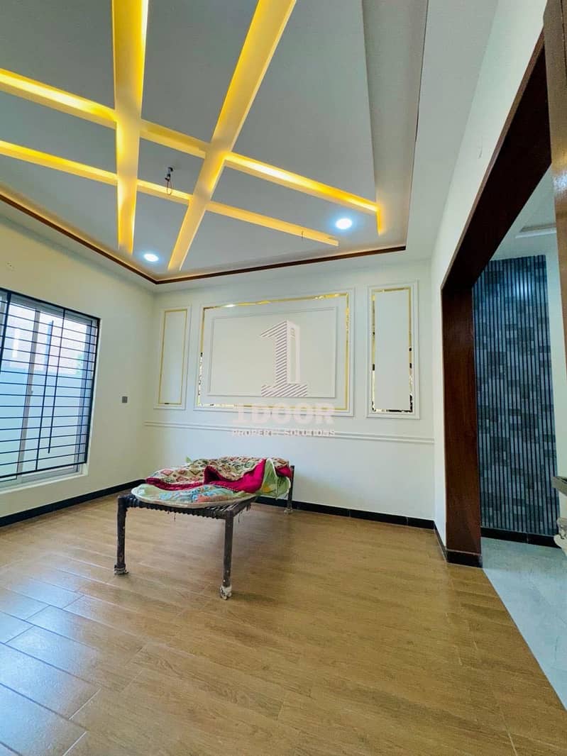|| 7 Marla Double Storey Luxurious House For Sale || 1