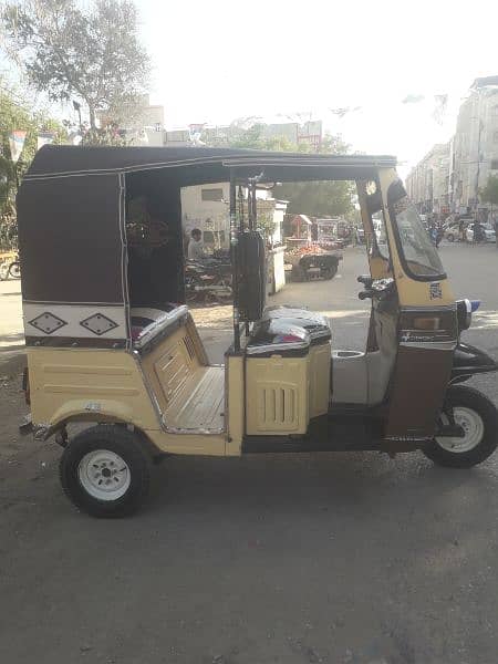 Complet Genuine Condition sazgar Rickshaw Model 2020 11